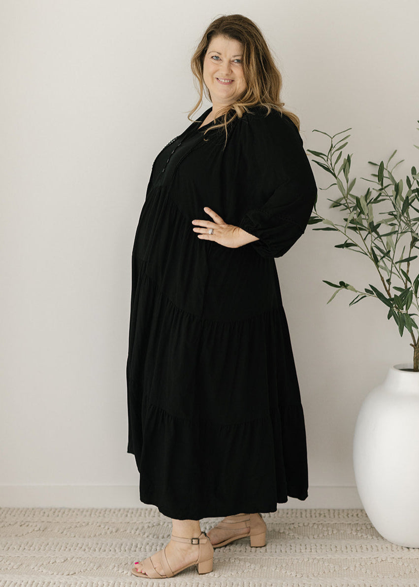 Lewis Maxi Dress in Black