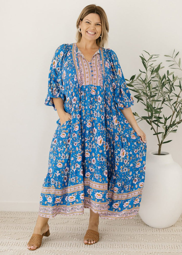 bump-friendly blue floral smock-style dress with pockets