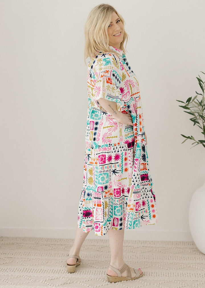 knee-length button-down white and multicoloured abstract dress with pockets