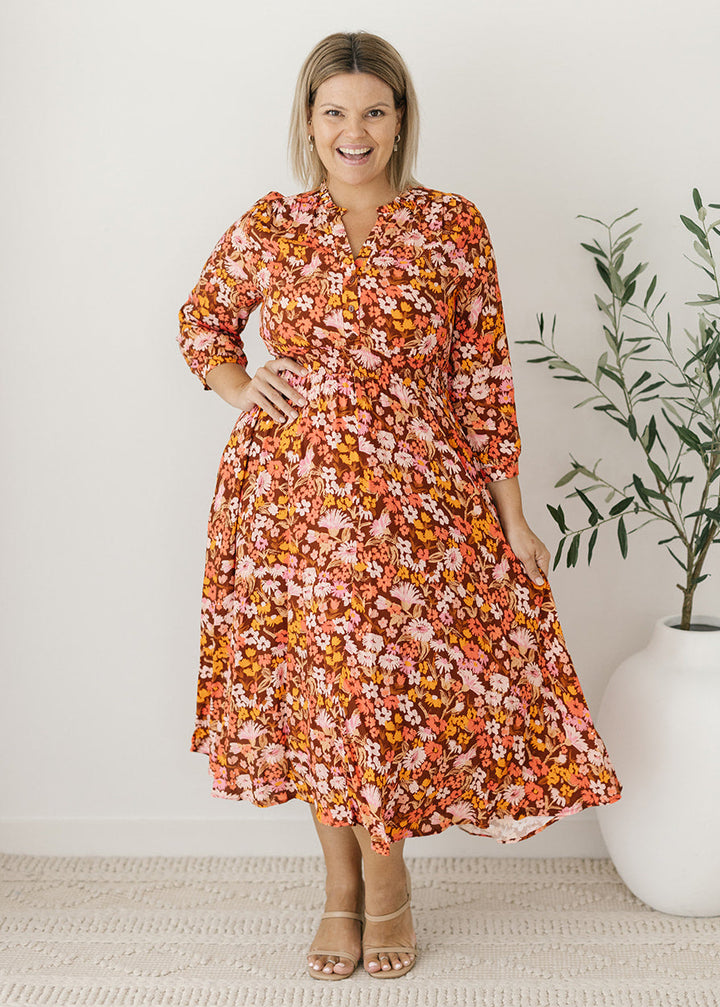 Sutton Midi Dress in Albany