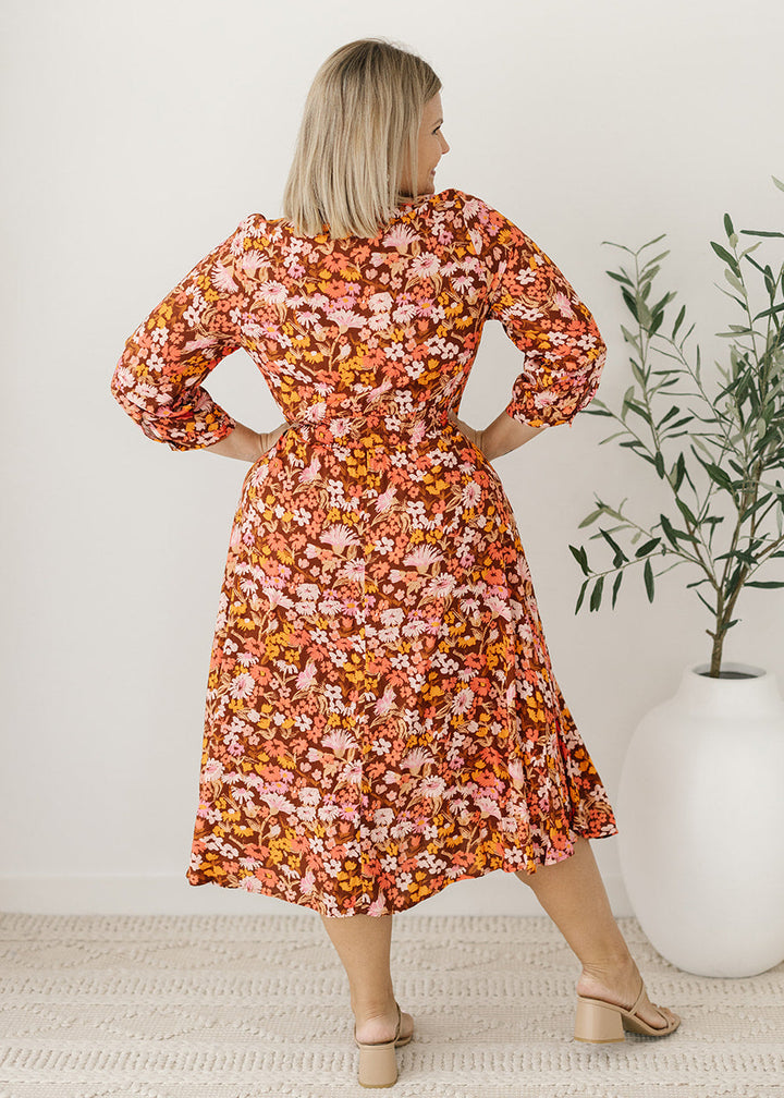 Sutton Midi Dress in Albany