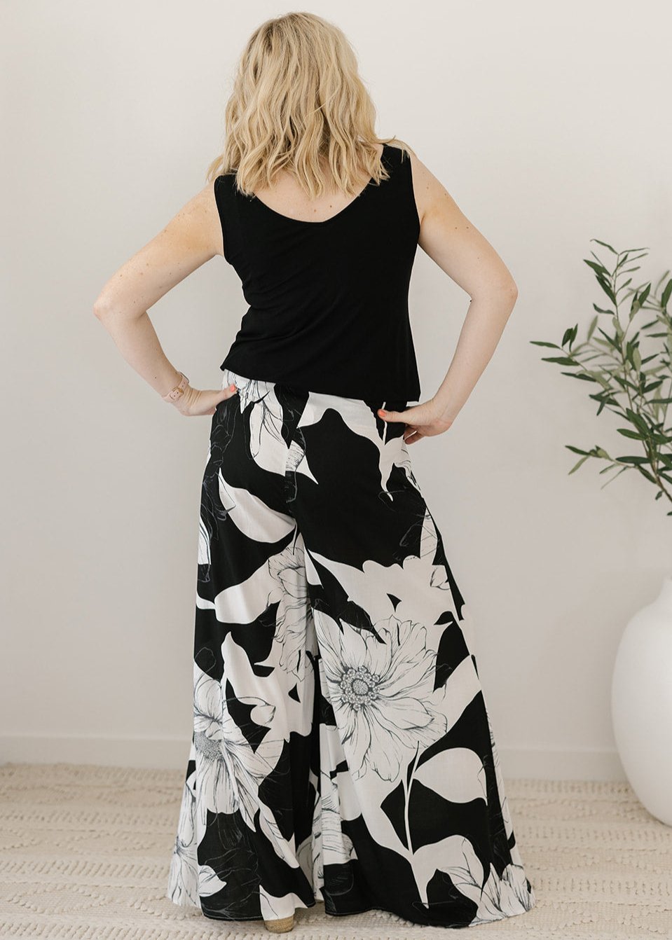 black and white floral wide-leg culottes with pockets