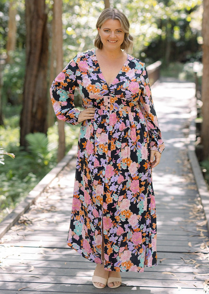 Aliyah crepe 2025 floral maxi dress